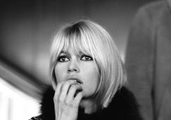Brigitte Bardot avant sa depart pour New York, Aeroport d’Orly, France, 19 December 1968, Silver gelatin print, 113x86cm incl frame, Edition of 6 + 3 EH